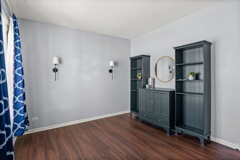 Tiny photo for 218 Middleton Court, Elgin, IL 60124 (MLS # 12553759)