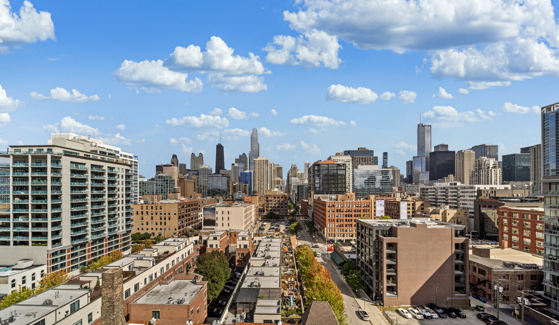 400 W Huron Street 1001