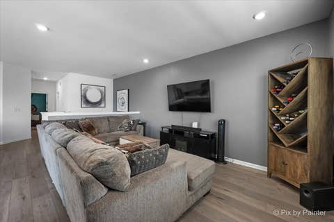 Tiny photo for 466 Comstock Road, South Elgin, IL 60177 (MLS # 12691926)