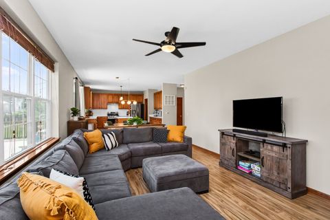 Tiny photo for 2589 Savanna Drive, Wauconda, IL 60084 (MLS # 12531413)