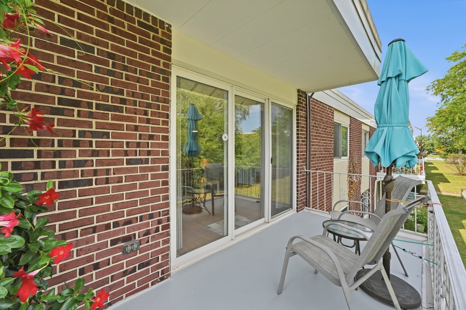 100 Deborah Lane 28B