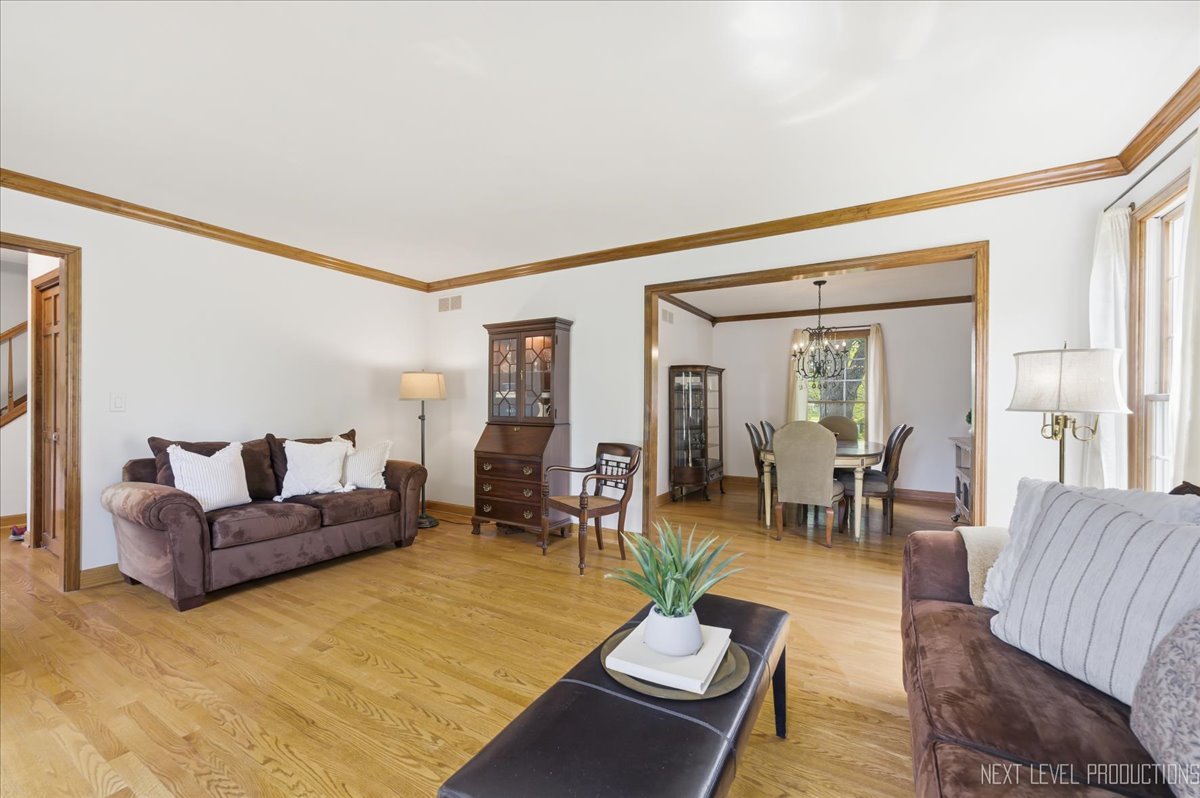 221 Wakefield Lane