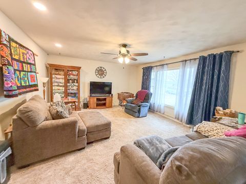 Tiny photo for 802 E 19th Street, Sterling, IL 61081 (MLS # 12589087)
