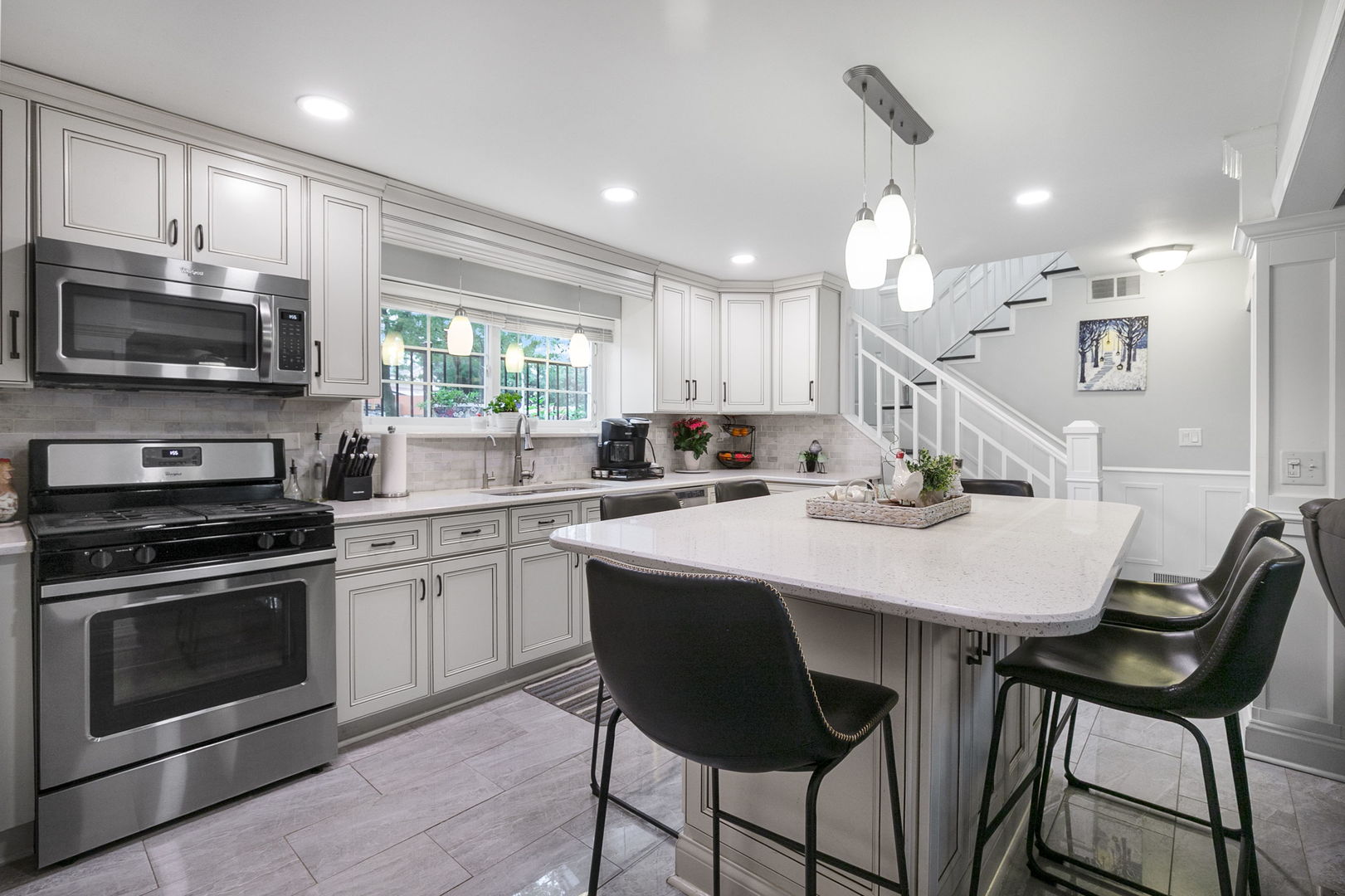 2209 Kingston Road