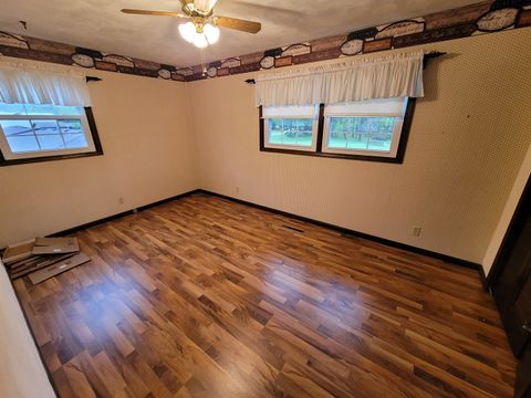 Tiny photo for 14 Lakedale Drive, Salem, IL 62881 (MLS # 12623933)