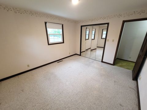 Tiny photo for 14 Lakedale Drive, Salem, IL 62881 (MLS # 12623933)