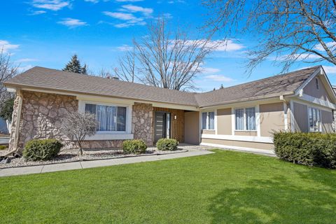 1184 Princeton Drive Bartlett IL 60103