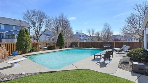 Tiny photo for 420 Raintree Drive, Oswego, IL 60543 (MLS # 12584168)