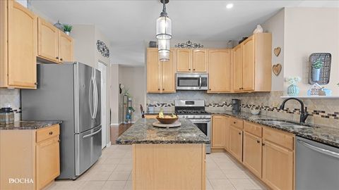 Tiny photo for 420 Raintree Drive, Oswego, IL 60543 (MLS # 12584168)