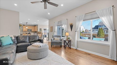 Tiny photo for 420 Raintree Drive, Oswego, IL 60543 (MLS # 12584168)