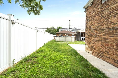 Tiny photo for 5701 S Mobile Avenue, Chicago, IL 60638 (MLS # 12691960)