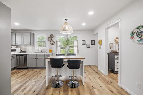 Tiny photo for 816 S Jefferson Avenue, Dixon, IL 61021 (MLS # 12584844)