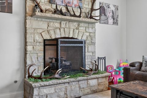 Tiny photo for 10020 S 80TH Court, Palos Hills, IL 60465 (MLS # 12580570)