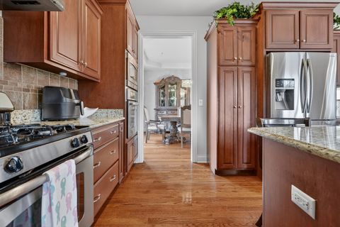 Tiny photo for 10020 S 80TH Court, Palos Hills, IL 60465 (MLS # 12580570)