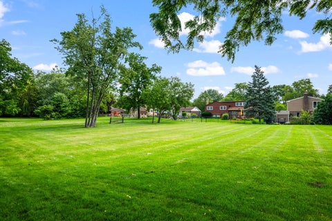 Tiny photo for 2733 N ELM Lane, Arlington Heights, IL 60004 (MLS # 12690885)