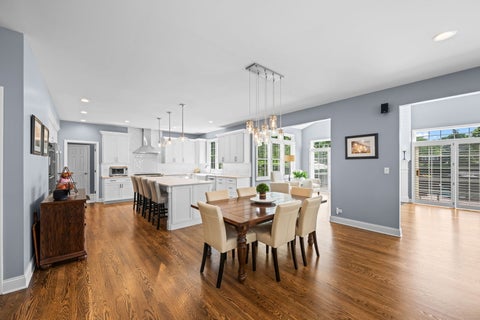 Tiny photo for 2733 N ELM Lane, Arlington Heights, IL 60004 (MLS # 12690885)