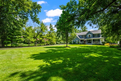 Tiny photo for 2733 N ELM Lane, Arlington Heights, IL 60004 (MLS # 12690885)