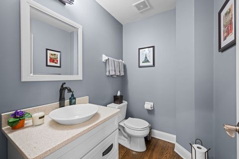 Tiny photo for 2733 N ELM Lane, Arlington Heights, IL 60004 (MLS # 12690885)