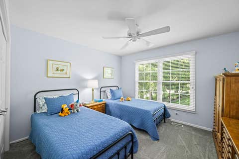 Tiny photo for 2733 N ELM Lane, Arlington Heights, IL 60004 (MLS # 12690885)