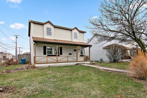Photo of 1320 S 3rd Avenue, Kankakee, IL 60901 (MLS # 12544669)