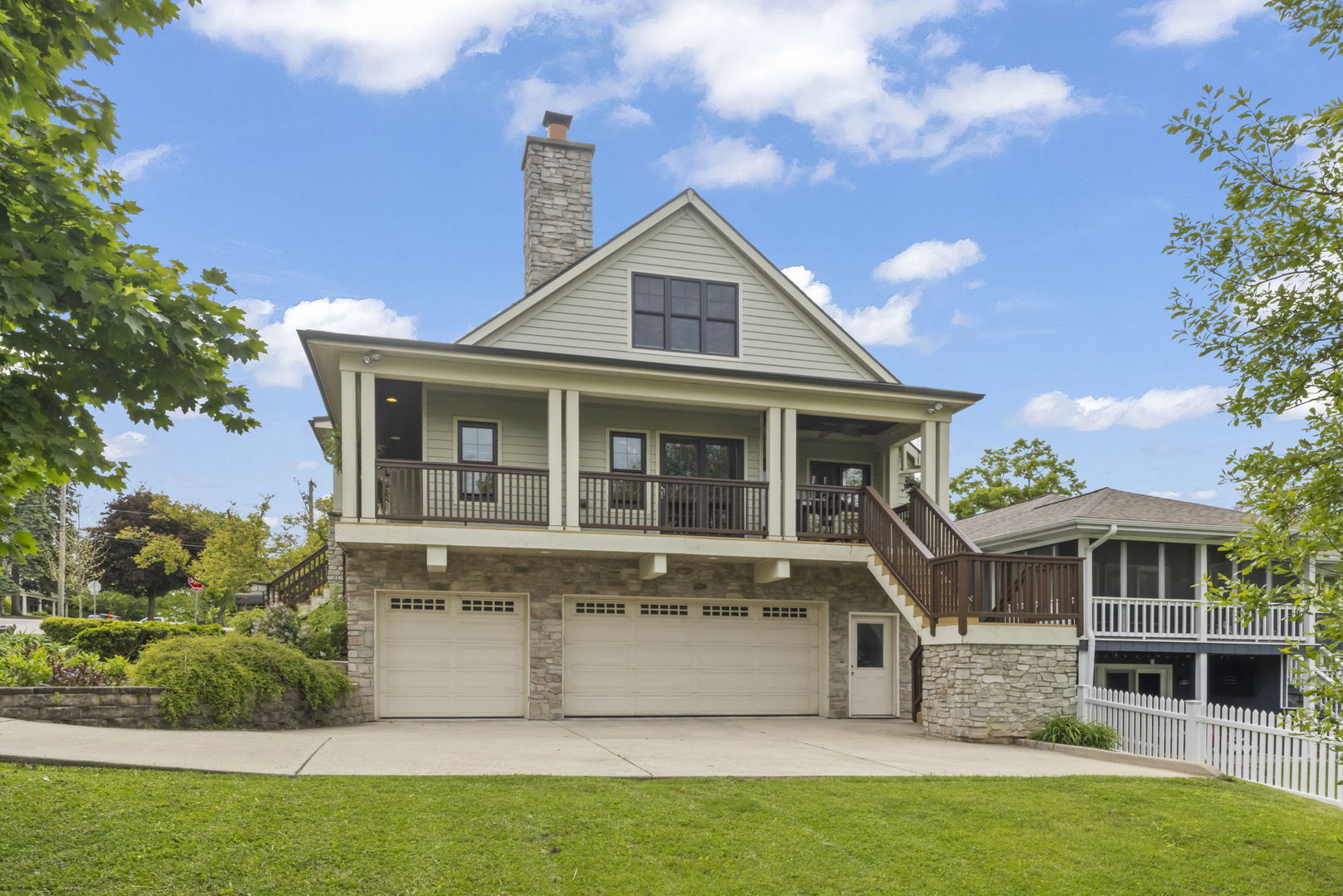 35 S Wilmette Avenue
