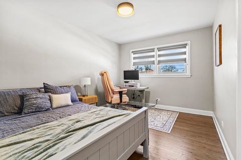 Tiny photo for Oak Lawn, IL 60453 (MLS # 12589520)