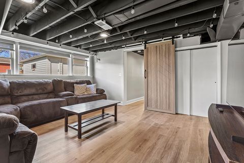 Tiny photo for Oak Lawn, IL 60453 (MLS # 12589520)