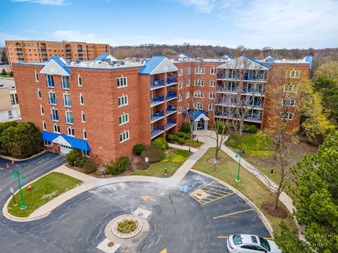 Tiny photo for 6755 N Milwaukee Avenue #303, Niles, IL 60714 (MLS # 12581386)