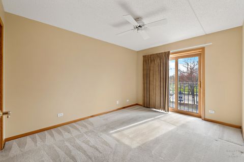 Tiny photo for 6755 N Milwaukee Avenue #303, Niles, IL 60714 (MLS # 12581386)