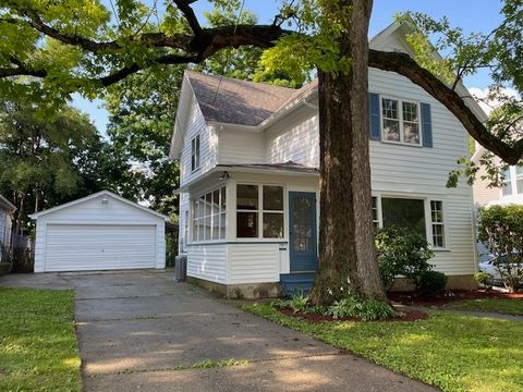 A home in Elgin