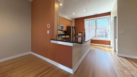 Tiny photo for 2917 N Claremont Avenue, Chicago, IL 60618 (MLS # 12629561)