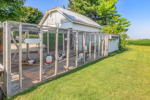 Tiny photo for 1453 E US Highway 52 Highway, Ottawa, IL 61350 (MLS # 12697183)