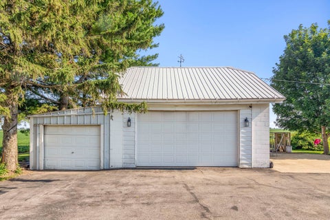 Tiny photo for 1453 E US Highway 52 Highway, Ottawa, IL 61350 (MLS # 12697183)