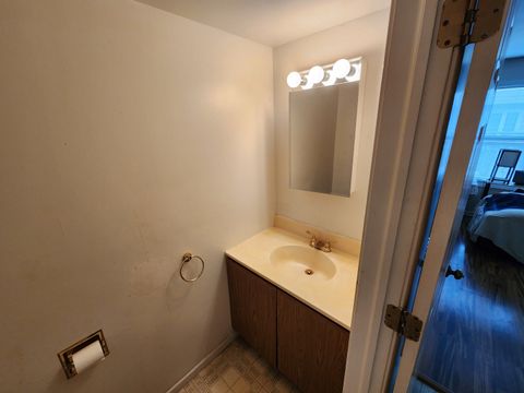 Tiny photo for 1429 Oxford Street, Carol Stream, IL 60188 (MLS # 12523331)