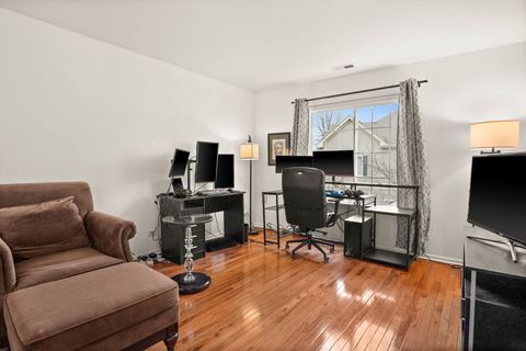 Tiny photo for 6131 Canterbury Lane, Hoffman Estates, IL 60192 (MLS # 12538574)