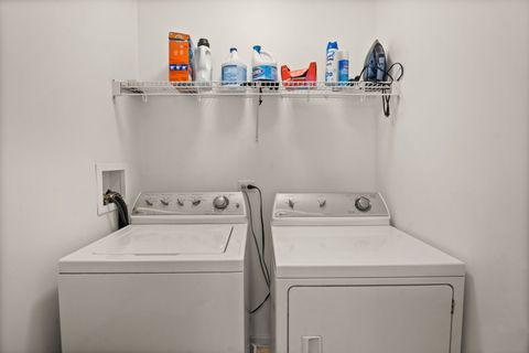 Tiny photo for 6131 Canterbury Lane, Hoffman Estates, IL 60192 (MLS # 12538574)