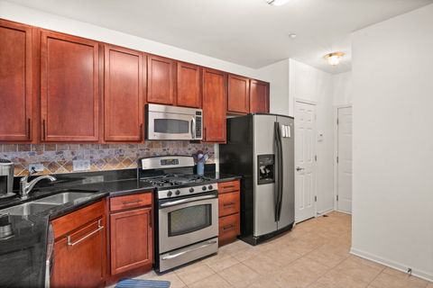 Tiny photo for 6131 Canterbury Lane, Hoffman Estates, IL 60192 (MLS # 12538574)