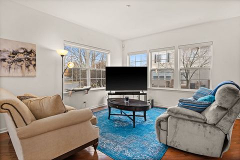 Tiny photo for 6131 Canterbury Lane, Hoffman Estates, IL 60192 (MLS # 12538574)