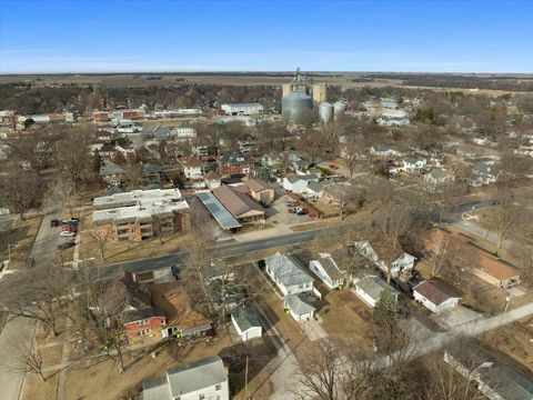 Tiny photo for 205 E Oak Street, Fairbury, IL 61739 (MLS # 12573755)