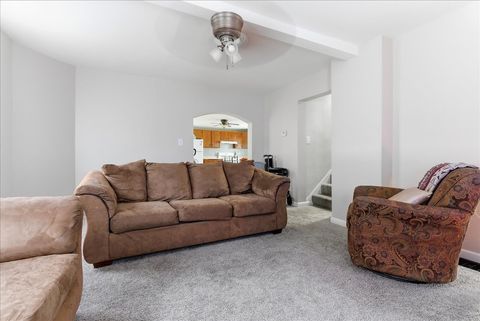 Tiny photo for 205 E Oak Street, Fairbury, IL 61739 (MLS # 12573755)