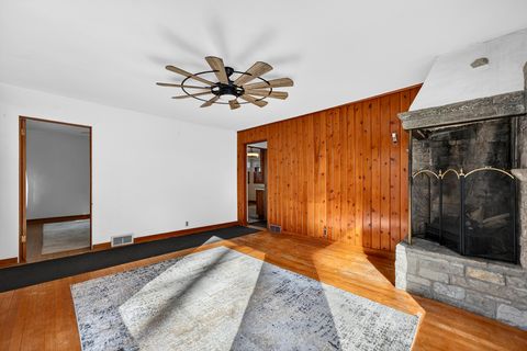 Tiny photo for 4215 OAKLANE Road, Rockford, IL 61109 (MLS # 12552041)