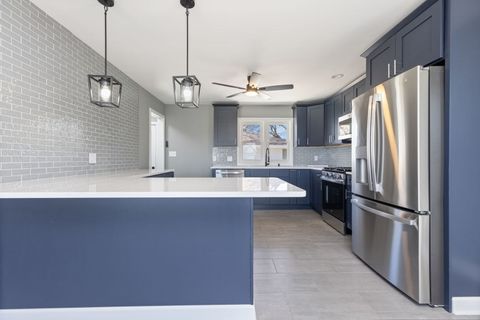 Tiny photo for 222 S Midland Avenue, Joliet, IL 60436 (MLS # 12613188)