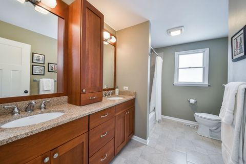 Tiny photo for 1926 Cheshire Lane, Wheaton, IL 60189 (MLS # 12575241)