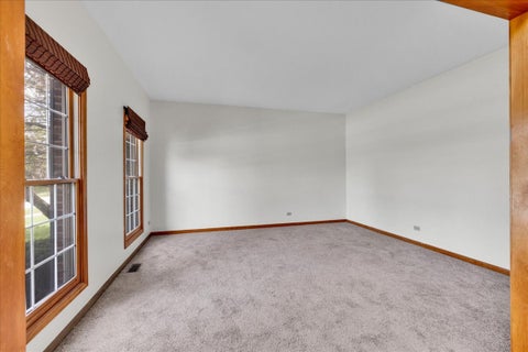Tiny photo for 24963 Heritage Oaks Drive, Plainfield, IL 60585 (MLS # 12698621)