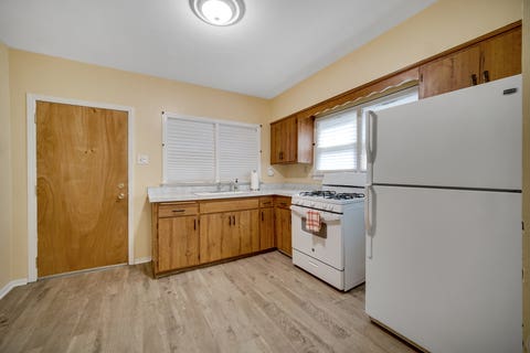 Tiny photo for 7621 S Perry Avenue, Chicago, IL 60620 (MLS # 12728678)