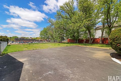 Tiny photo for 1100 N Hicks Road, Palatine, IL 60067 (MLS # 12622904)