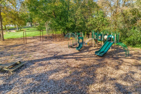 Tiny photo for 121 S Hills Drive, Tower Lakes, IL 60010 (MLS # 12763097)