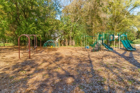 Tiny photo for 121 S Hills Drive, Tower Lakes, IL 60010 (MLS # 12763097)