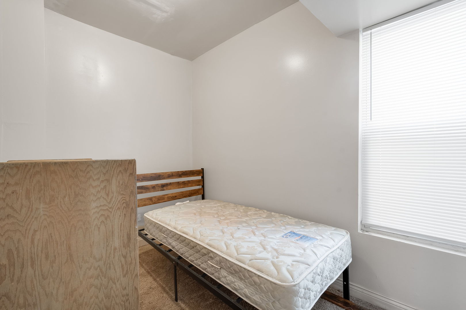 6012 S Honore Street