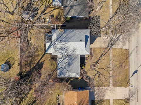 Tiny photo for 526 S SPRINGINSGUTH Road, Schaumburg, IL 60193 (MLS # 12572735)